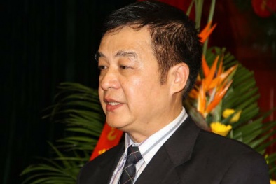 'Cải tiến tiền lương và chế độ để giữ chân nhà khoa học'